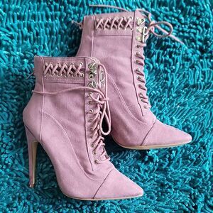 2/$20 Shoedazzle Maggie Boots